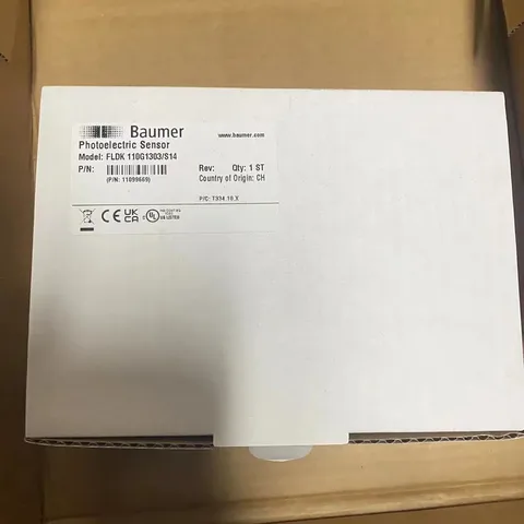 Baumer SCATEC-2 FLDK 110G1303/S14 Industrial Sensor