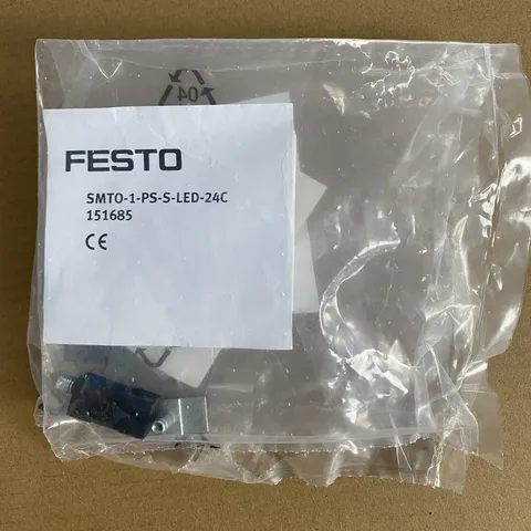 FESTO SMTO-1-PS-S-LED-24-C Proximity sensor 151685