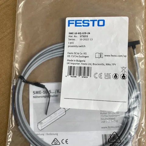 FESTO SME-10-KQ-LED-24 Proximity sensor 173211