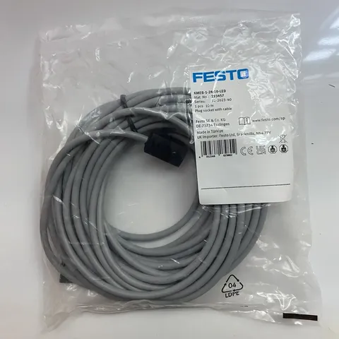 FESTO KMEB-1-24-10-LED Plug socket with cable 193457