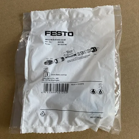 FESTO NECU-M-S-D12G4-C2-ET Plug 543109