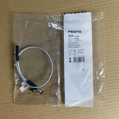 FESTO SME-8M-DS-24V-K-0,3-M8D Proximity sensor 543861