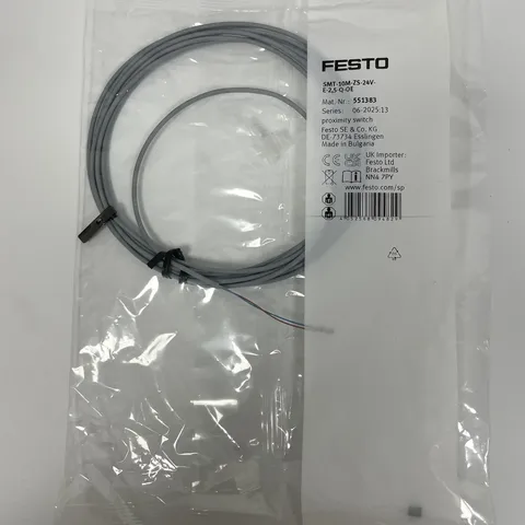 FESTO SMT-10M-ZS-24V-E-2,5-Q-OE Proximity sensor 551383