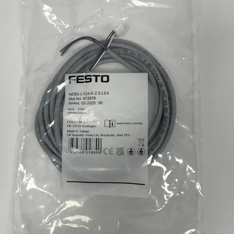 FESTO NEBS-L1G4-K-2.5-LE4 Connecting cable 572576