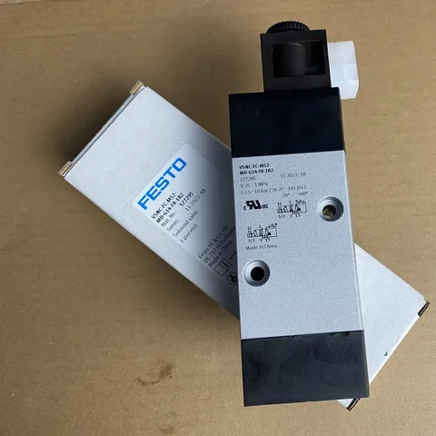 FESTO VSNC-FC-M52-MD-G14-F8-1B2 Solenoid valve 577295
