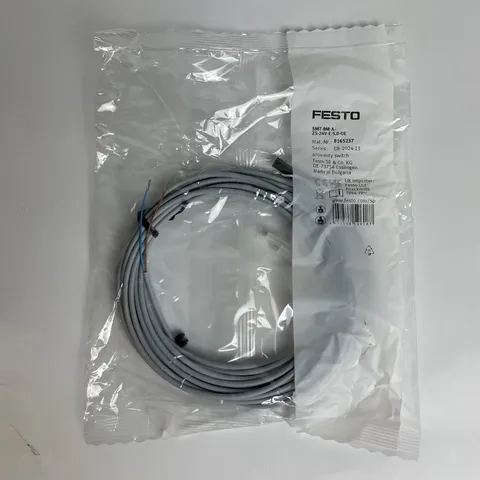 FESTO SMT-8M-A-ZS-24V-E-5,0-OE Proximity switch 8165237